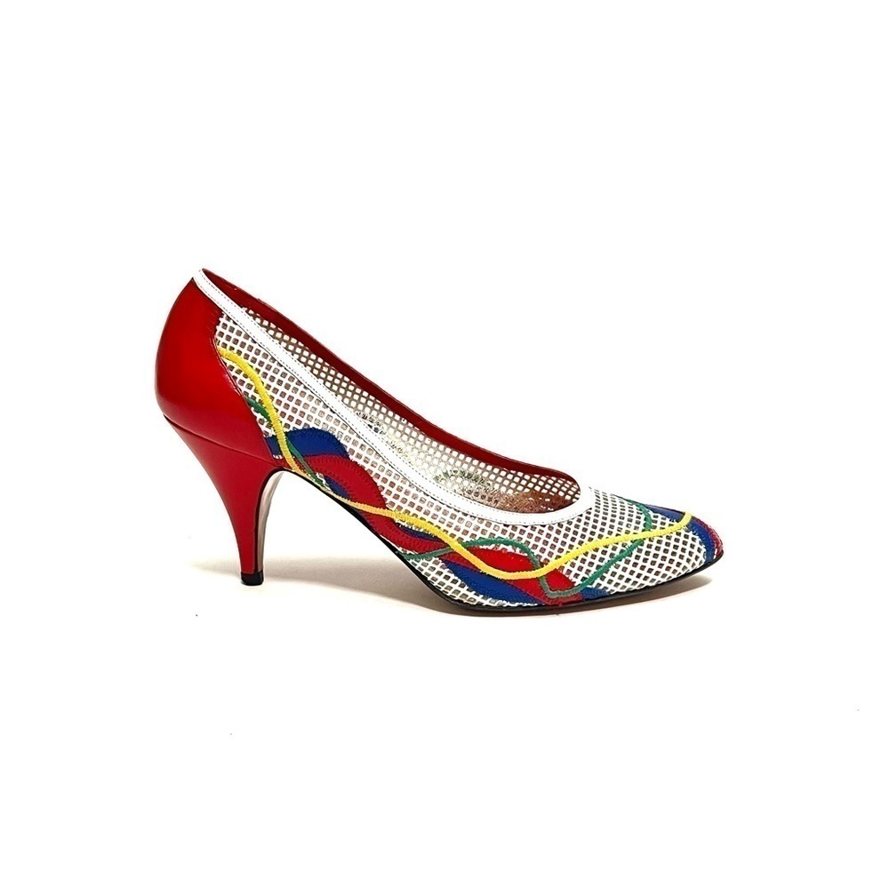 Vintage 1980s white leather illusion netting primary color stripe appliqué heels
